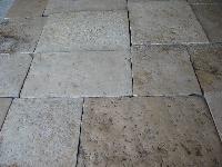 <br>
DALLE DE BOURGOGNE FLOOR IN STONE OF RECOVERY OF RARE BEAUTY, THESE LIMESTONES ARE RECOVERED AND SELECTED PIECE FOR PIECE, ONE BY ONE COME CLEANED UP BY HAND WITHOUT ALL OVER THE WORLD TO CHANGE TO THE ARROGANT ANCIENT PATINA, AVAILABLE GREAT READY STOCKS FOR SALE.